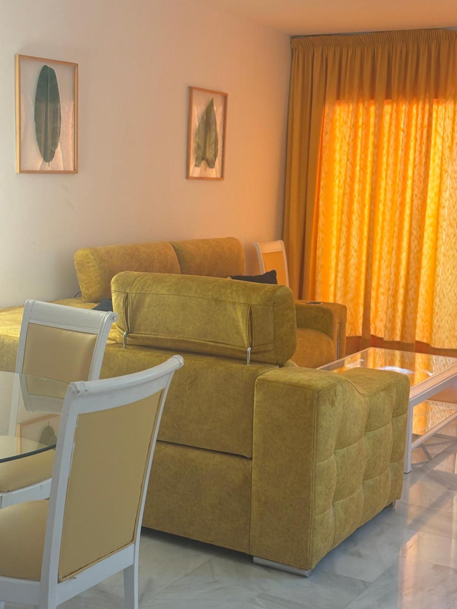 The Perfect Holiday Location Benalmadena Exterior photo